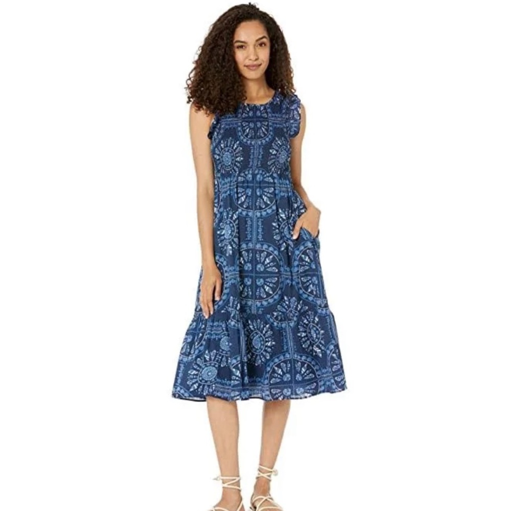 NWT Vineyard Vines Scarf Print Smocked Midi Dress